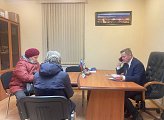 В Региональной общественной приемной Председателя Партии Д.А. Медведева Юрий Шадрин провел личный прием граждан