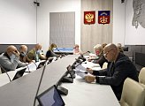 Парламентарии обсудили вопрос об оплате фактически оказанных в 2020 году медицинских услуг сверх плана 