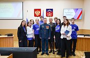 "Молодая гвардия" в гостях у Мурманской областной Думы