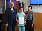 Сергей Дубовой поздравил медицинских сестер МСЧ в Снежногорске с профессиональным праздником