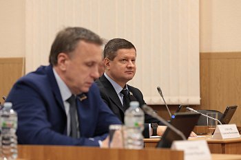 Станислав Гонтарь принял участие в заседании Мурманской областной Думы.