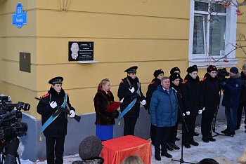 В Мурманске торжественно открыта мемориальная доска в честь Героя Советского Союза Кононова Николая Ивановича