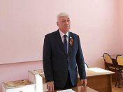 Уважаемые земляки, 4 мая состоялась интересная встреча с тренерско-преподавательским составом в детско-юношеской спортивной школе олимпийского резерва № 3 по лыжным гонкам и биатлону