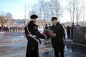 Спикер регионального парламента Сергей Дубовой поздравил военнослужащих с Днем образования войск национальной гвардии