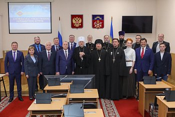 В Мурманской областной Думе состоялись десятые Рождественские парламентские встречи