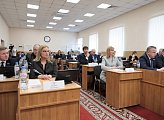 Началось очередное заседание регионального парламента