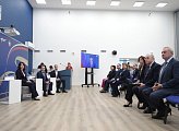 Сергей Дубовой приветствовал участников ежегодного педагогического совещания работников образования  Мурманской области