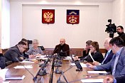 В региональном парламенте прошло заседание комитета по экономической политике, энергетике и жилищно-коммунальному хозяйству под председательством Максима Белова