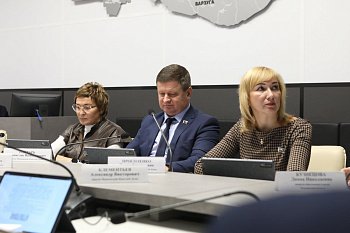 Станислав Гонтарь принял участие в заседании комитета областной Думы по образованию и науке