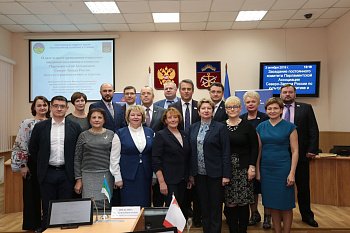 В Мурманской областной Думе состоялось заседание постоянного комитета Парламентской Ассоциации Северо-Запада России по культурной политике и туризму 