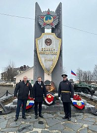 9 мая Александр Богович принял участие в праздничном параде в одной из воинских частей города Оленегорска.  