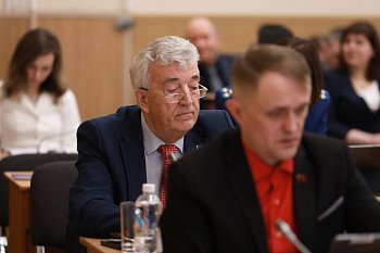Фракция КПРФ представила позицию по вопросу об Отчете Губернатора Мурманской области за 2025 год