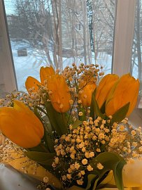 7 марта поздравил жительницу блокадного Ленинграда с наступающим Международным женским днем