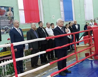 Уважаемые земляки, город Мурманск - спортивный город, в котором проводятся соревнования по различным видам спорта, но особенно важны соревнования, посвященные знаменитым землякам