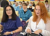 Александр Богович принял участие в поздравлении медицинских сестёр Оленегорской ЦГБ.