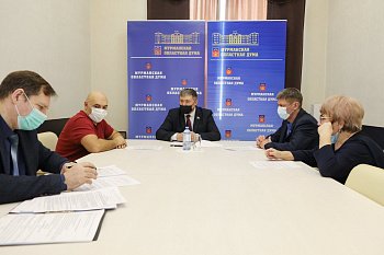 Владимир Мищенко провел заседание комиссии областной Думы по контролю за достоверностью сведений о доходах, об имуществе и обязательствах имущественного характера