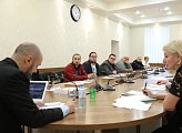 Правовое регулирование деятельности гидов-переводчиков и экскурсоводов обсудили на рабочем совещании в региональном парламенте 