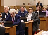 Дума приняла в окончательном виде проект закона об областном бюджете на 2026 год и последующий двухлетний период