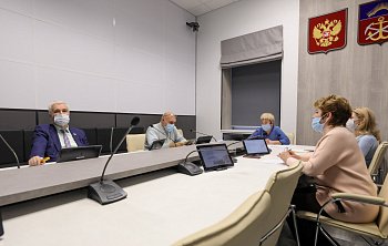 Выплаты детских пособий планируют продлевать автоматически до марта 2021 года