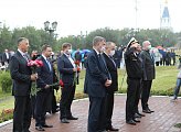 Депутаты  областной Думы почтили память экипажа атомного подводного ракетного крейсера "Курск"