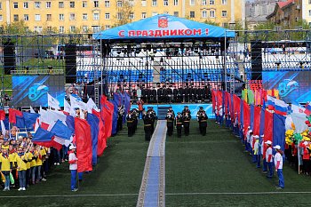 "Процветай, наш Кольский край" - так назывался концерт, который прошел в Мурманске в канун юбилея области