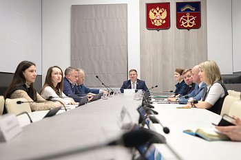 Депутаты сформировали список кандидатур для предварительного отбора на должность Уполномоченного по правам ребенка в Мурманской области