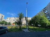 Роман Пономарев совместно с активистами ОНФ добивается качественного ремонта дворовой территории на улице Зои Космодемьянской в Мурманске 