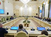 Торжественный прием депутатов Мурманской областной Думы разных созывов прошел в Санкт-Петербурге