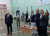 Работа в округе. В гимназии № 7 прошли спортивные матчи и награждения 